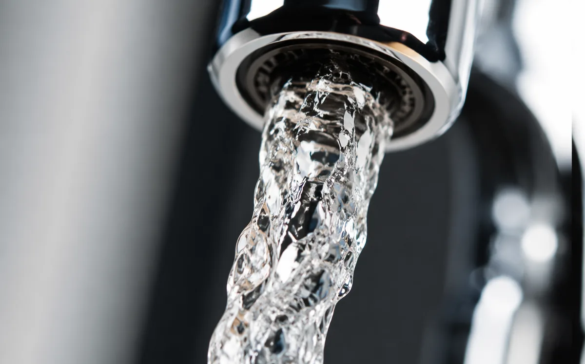 AquaLine Single-Hole Basin Faucet — detail and installation views